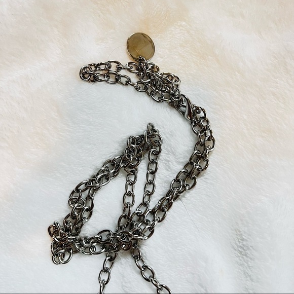 WHO What Wear Balia cross body bag with chain strap in black - Picture 4 of 7